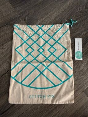Stitch Fix Cream and Teal Drawstring Dust Bag- NWT